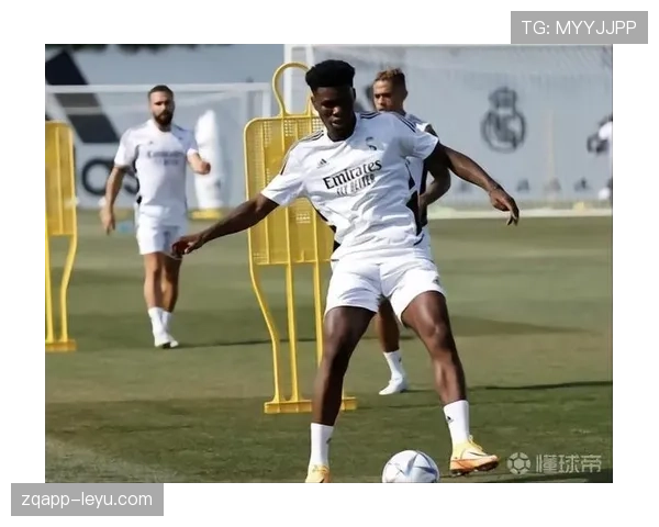 楚阿梅尼:同龄精英引瞩目,成长历程成为关注焦点 楚阿梅尼:同龄精英引瞩目,成长历程成为关注焦点