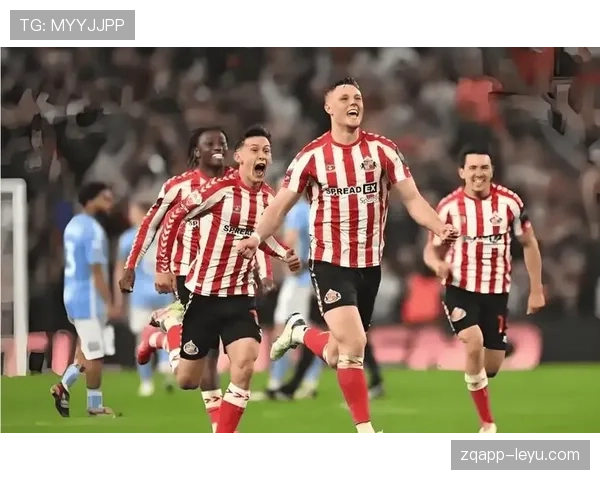 西汉姆联2025赛季英超表现稳健,竞争力持续提升 西汉姆联2025赛季英超表现稳健,竞争力持续提升