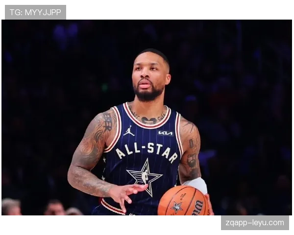 达米安·利拉德合同上那几个零看着刺眼，周末却蹲在巷口小馆点了一碗家常面——反差太带劲